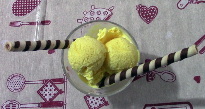 Gelato alla vaniglia (v)