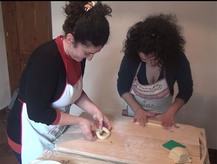 Ciambelle (Krapfen) con zucchero (v)